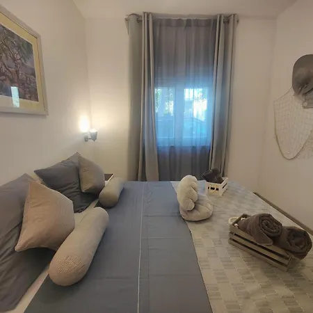 Daire Apartman Vlasic - Vodice - Parking - Wi-Fi-Bike *