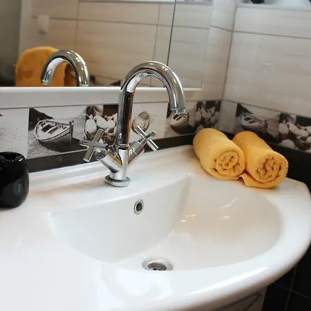 Apartman Vlasic - Vodice - Parking - Wi-Fi-Bike Daire Vodice