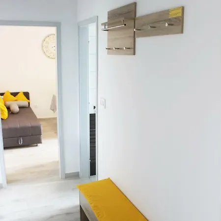 Selfcheckin - Vlasic - - Parking - Wi-fi