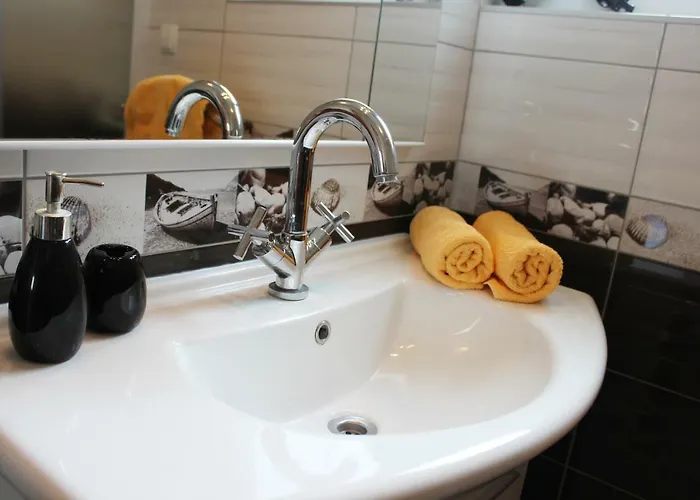 Selfcheckin - Vlasic - - Parking - Wi-fi Appartamento Vodice