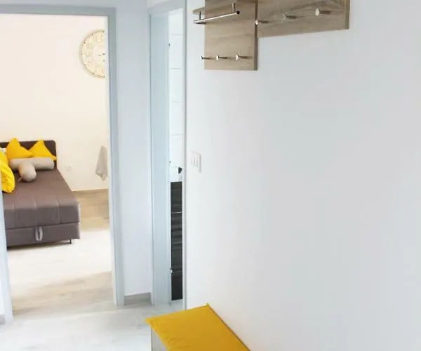 Selfcheckin - Vlasic - - Parking - Wi-fi